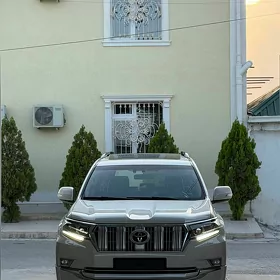 Toyota Land Cruiser Prado 2021