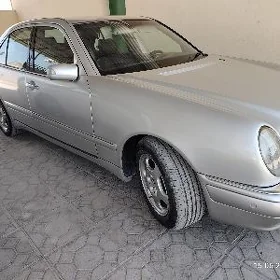 Mercedes-Benz E430 1999