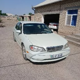 Nissan Maxima 2004