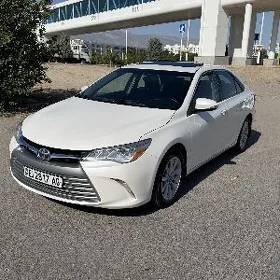 Toyota Camry 2015