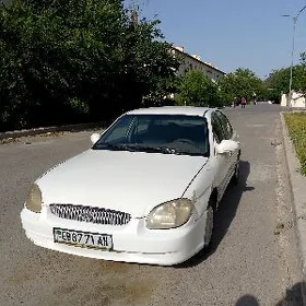 Hyundai Sonata 2000