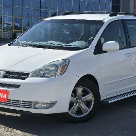 Toyota Sienna 2005
