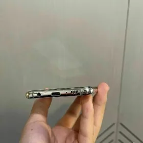 s10