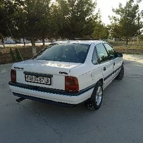 Opel Vectra 1989