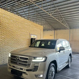 Toyota Land Cruiser 2026