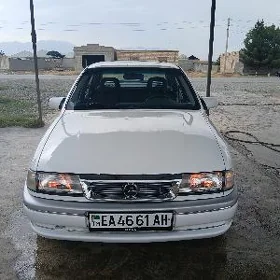 Opel Vectra 1990