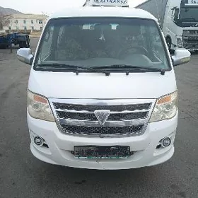 Foton VIEW CS2 2012
