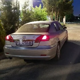 Mitsubishi Lanser 2010