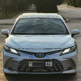 Toyota Camry 2018