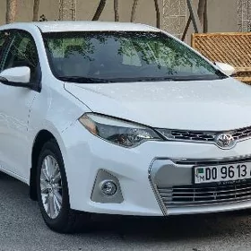 Toyota Corolla 2015