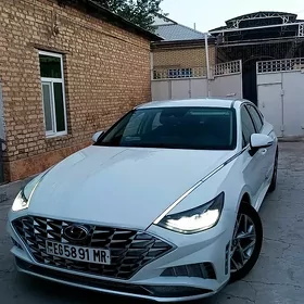 Hyundai Sonata 2021