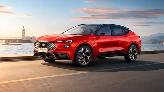 Ford 100 km-e bary-ýogy 4,64 litr ýangyç sarp edýän we 308 at güýçli «Mondeo Sport 2026» modelini tanyşdyrdy
