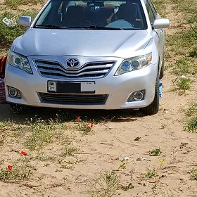 Toyota Camry 2010