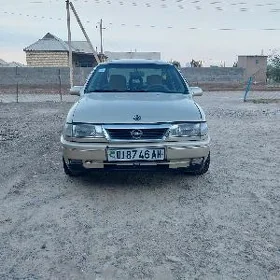 Opel Vectra 1990