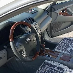 Toyota Camry 2010