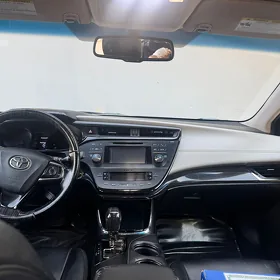 Toyota Avalon 2013