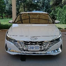 Hyundai Elantra 2021