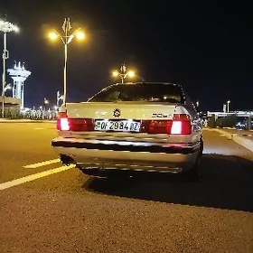 BMW 525 1990