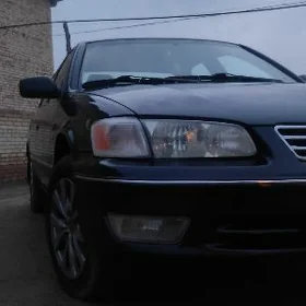 Toyota Camry 2001