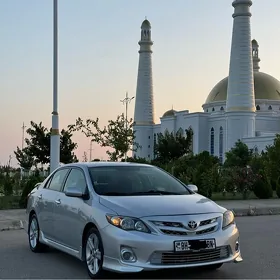 Toyota Corolla 2013