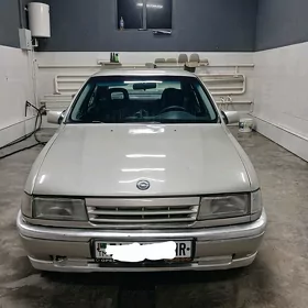 Opel Vectra 1992