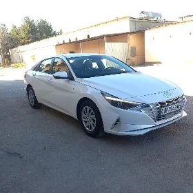 Hyundai Elantra 2020