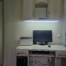 Продаётся стол