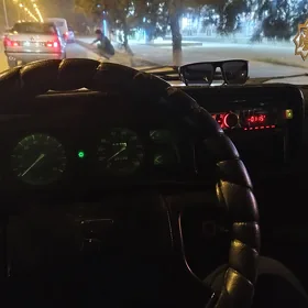 Lada 2107 1985