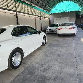 Toyota Camry 2022