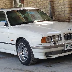 BMW 525 1990