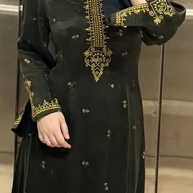 Satlyk Köynek
