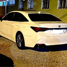 Toyota Avalon 2019