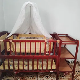 Детская кровать с люлькоц