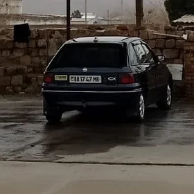 Opel Astra 1992