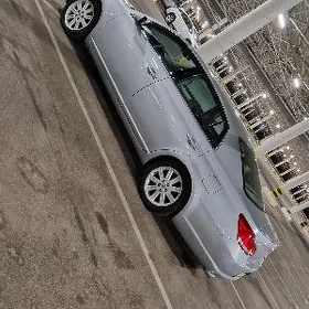Toyota Avalon 2005