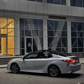 Toyota Camry 2020
