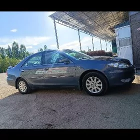 Toyota Camry 2003