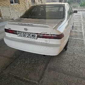 Toyota Camry 1998