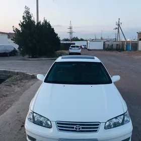 Toyota Camry 1997