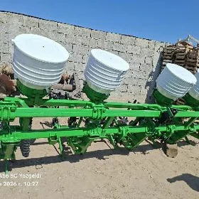 MTZ 82 2015