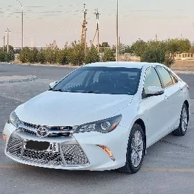 Toyota Camry 2016