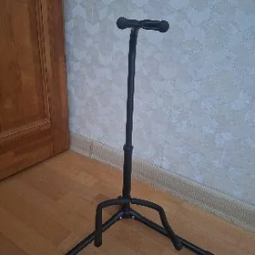 Подставка для гитары