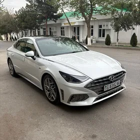 Hyundai Sonata 2021