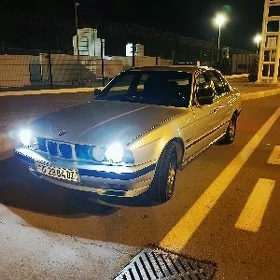 BMW 525 1990
