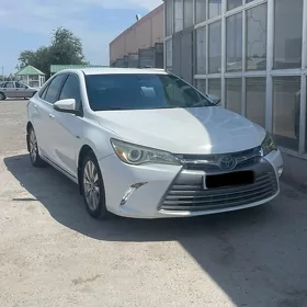 Toyota Camry 2017