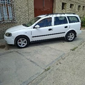 Opel Astra 2000