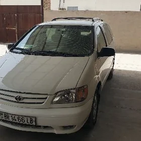 Toyota Sienna 2002