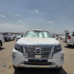 Nissan Navara 2025
