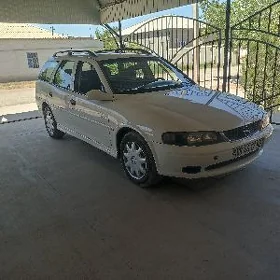 Opel Vectra 2021