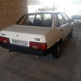 Lada 21099 2000